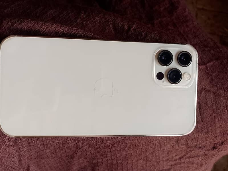 Apple iPhone 12 Pro 2