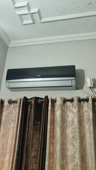 Gree Inverter AC 1.5 Tons