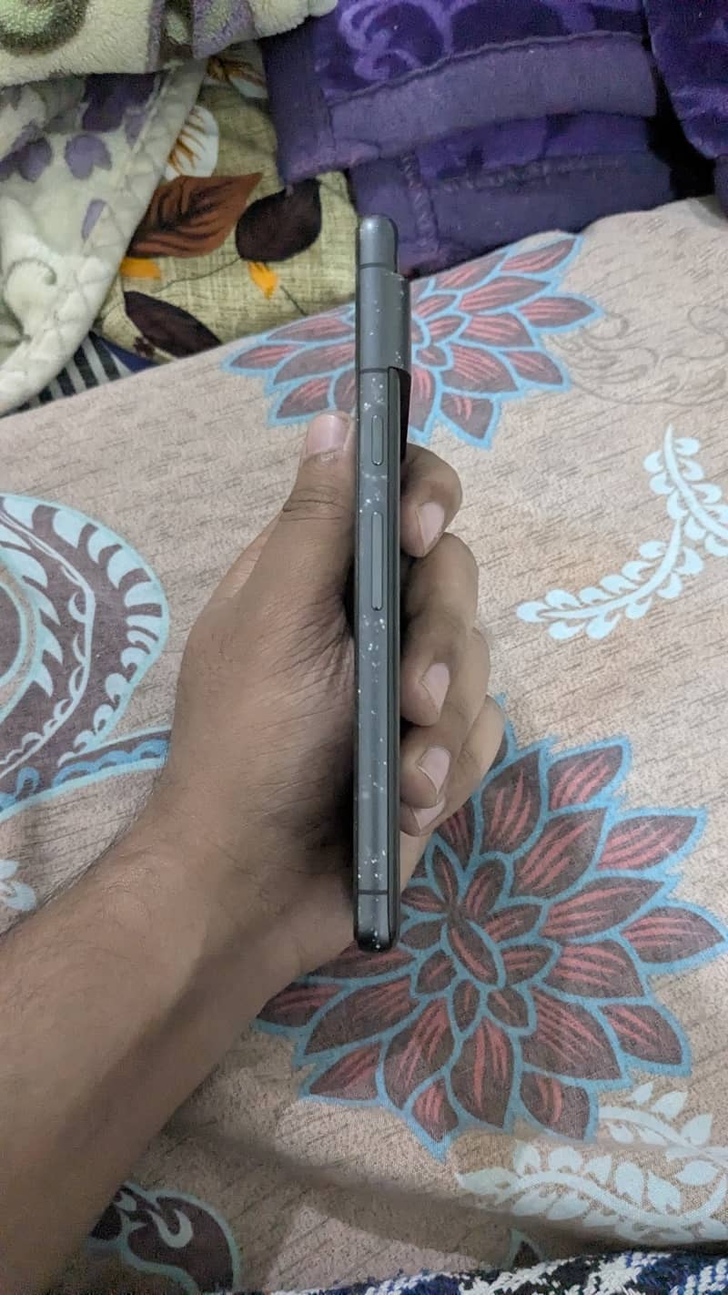 Google Pixel 7 6