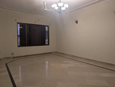 A Beautiful Ground Portion For Rent Ideal Location All Marble Flooring