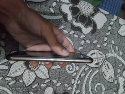 Apple iPhone XS