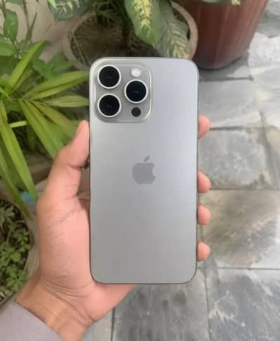 Apple iPhone 15 Pro