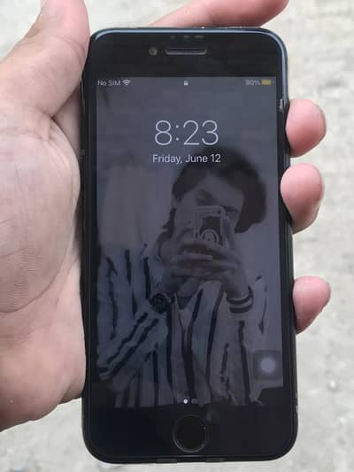 Apple iPhone 7