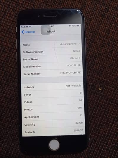 Apple iPhone 6 non pta in good condition.