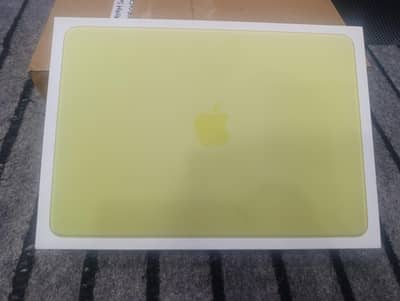 MacBook neo 8/256/512