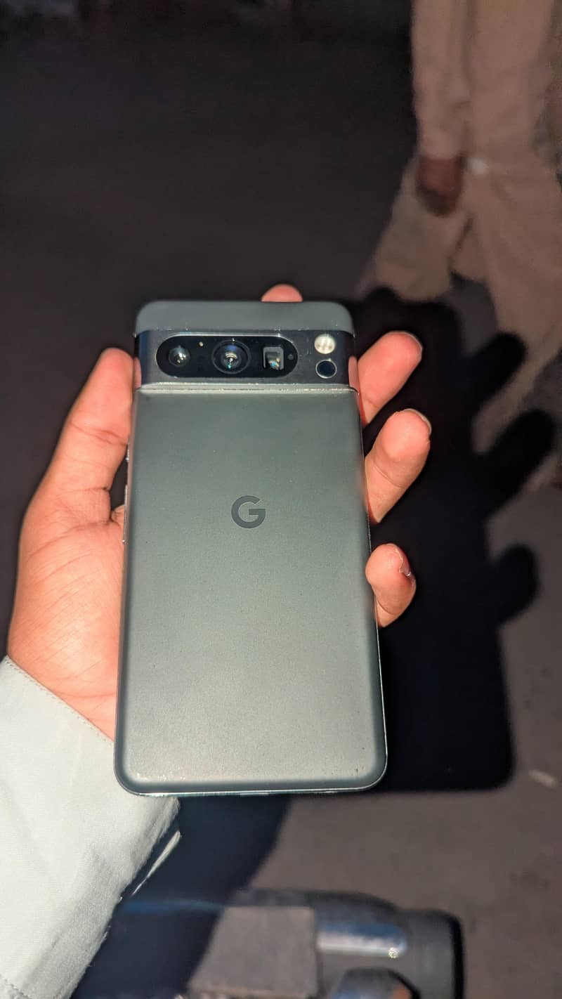 Google Pixel 8 Pro 1