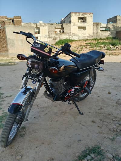 Honda motorcycle double Saman ke sath