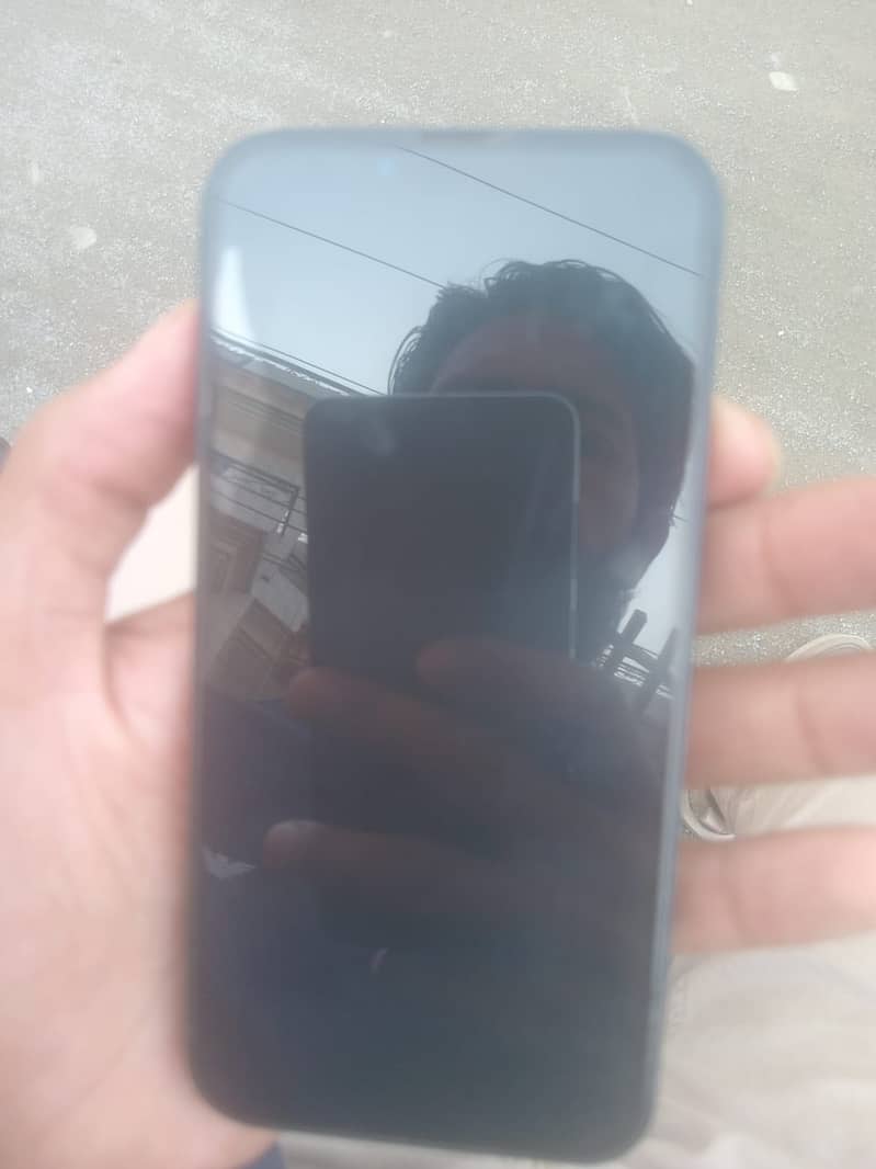 Apple iPhone 13 3