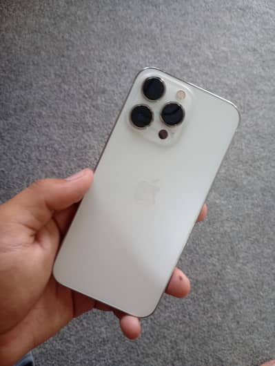 Apple iPhone 13 Pro