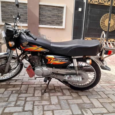 Honda 125 available for sell