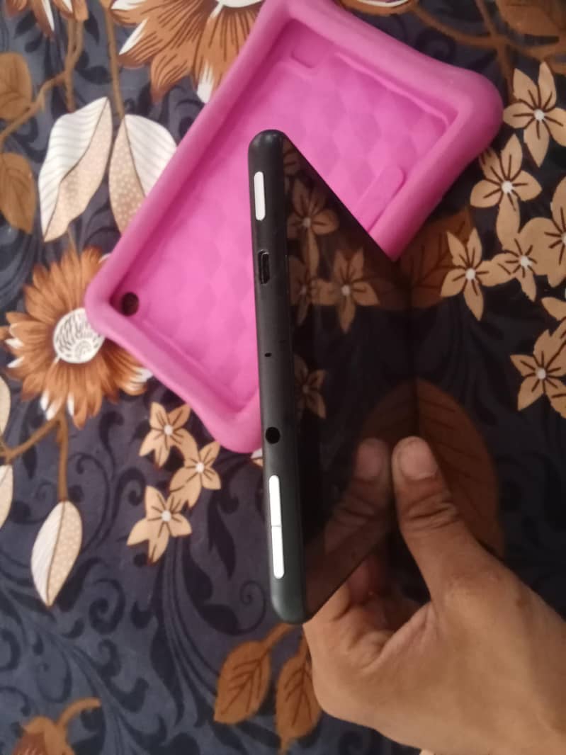 Amazon tablet 0