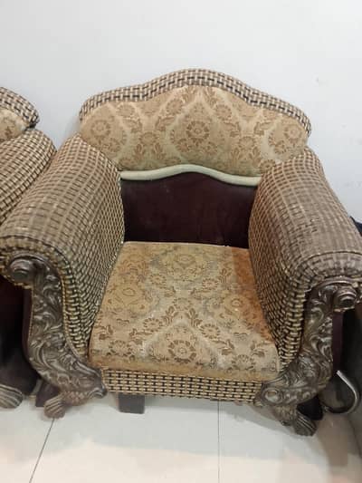 Urgent sale 7 seats sofa set