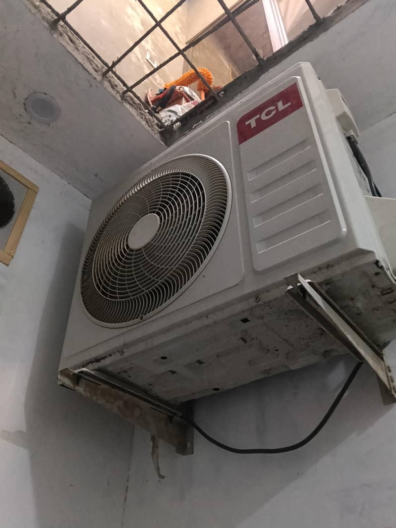 TCL INVERTOR 0