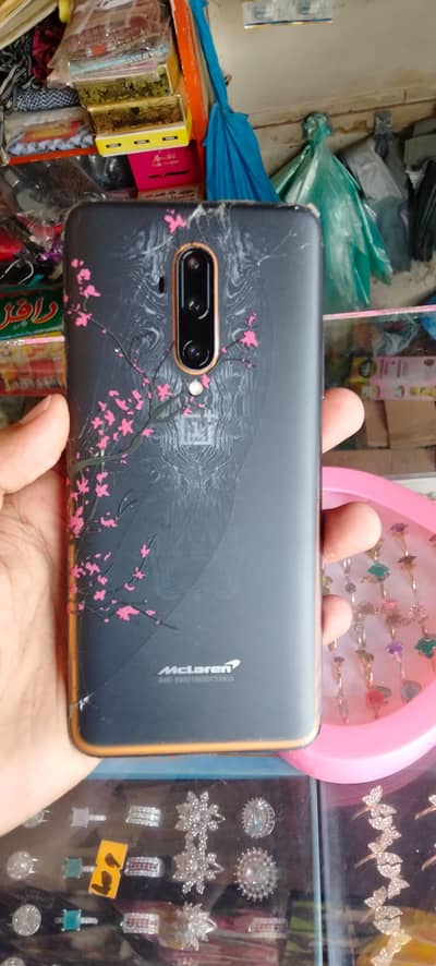 one plus 7t pro McLaren 12 256gb
