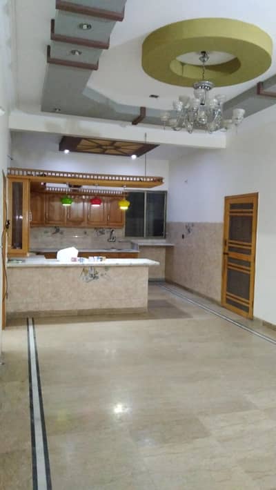 3 Bed DD West open corner ground floor available for rent