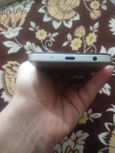 Vivo Y04