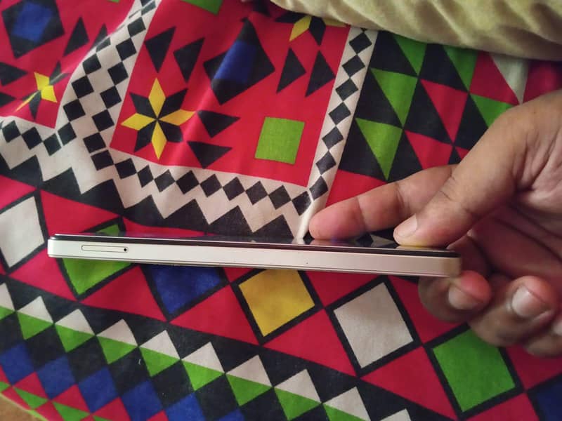 Tecno Spark 20C 2