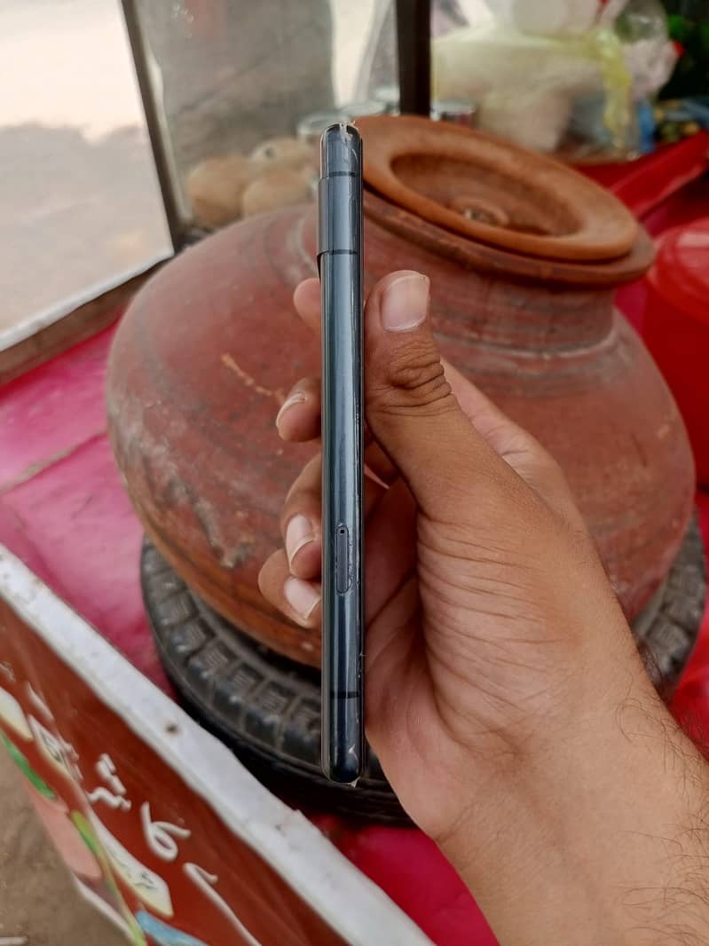 Google Pixel 7a 4