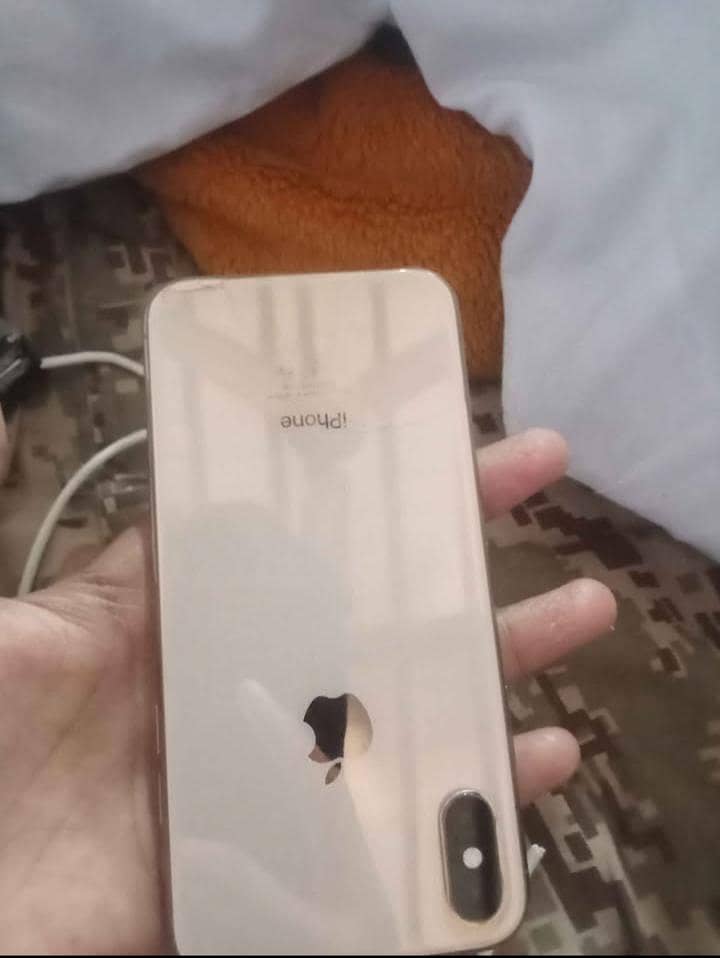 Apple iPhone XS 0