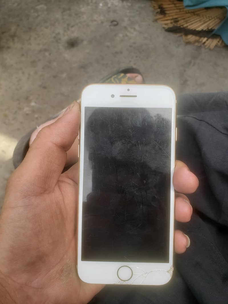 Apple iPhone 8 1