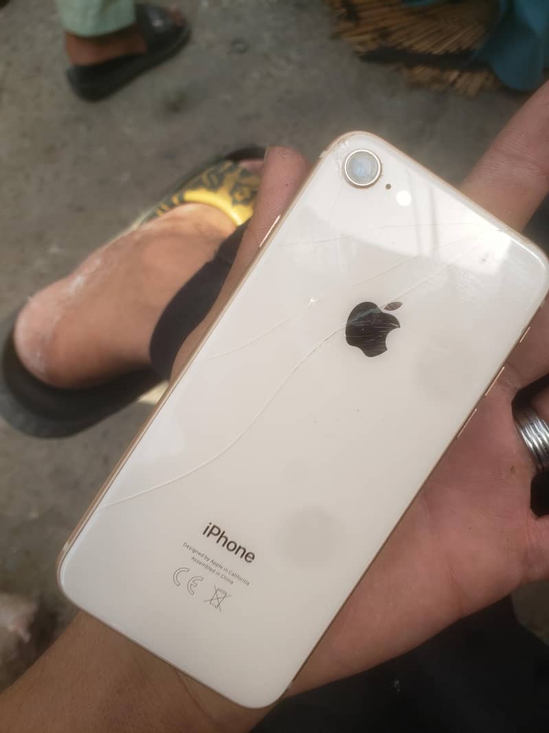Apple iPhone 8 2