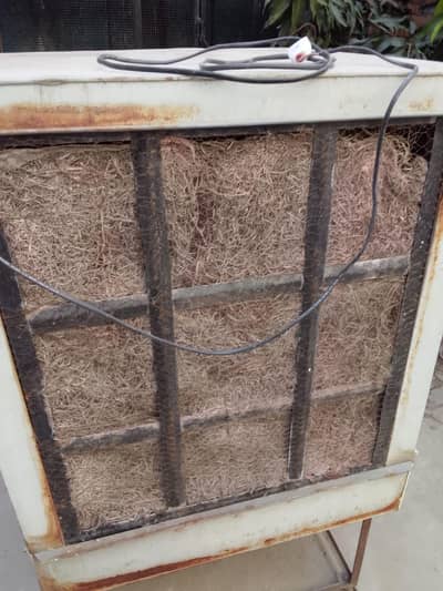 Used cooler 03004249214