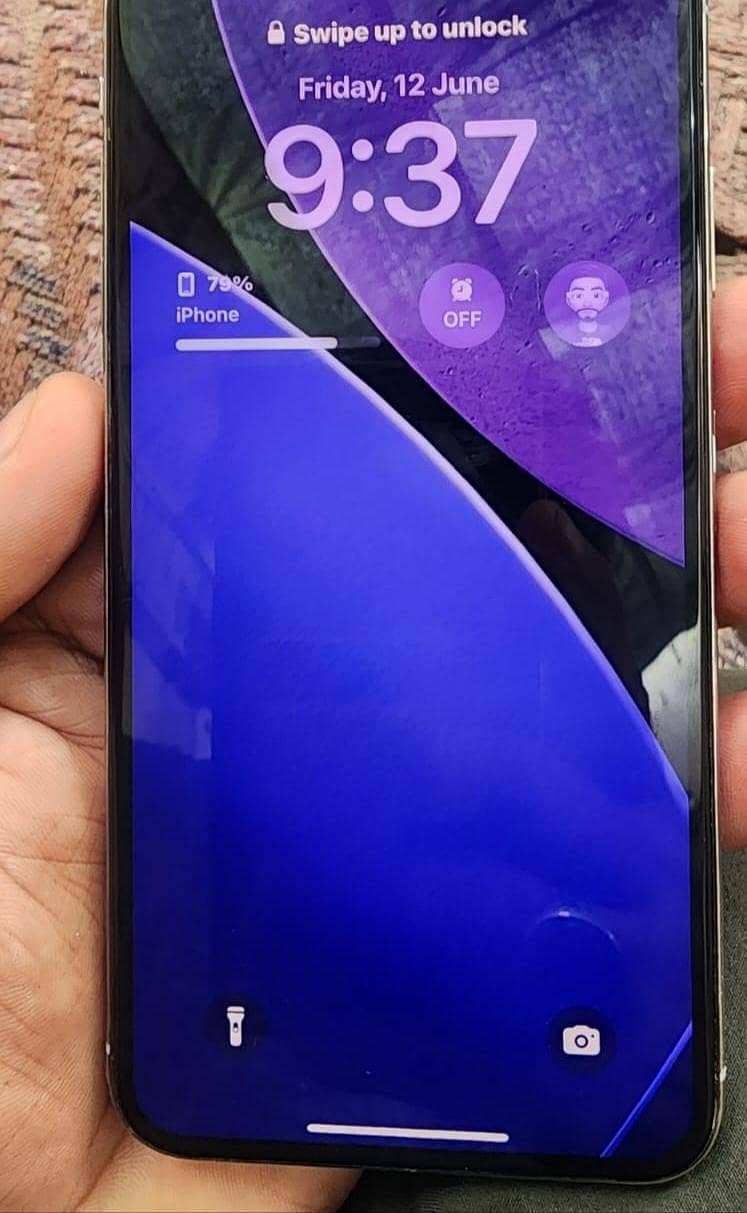 iPhone XS Max 0