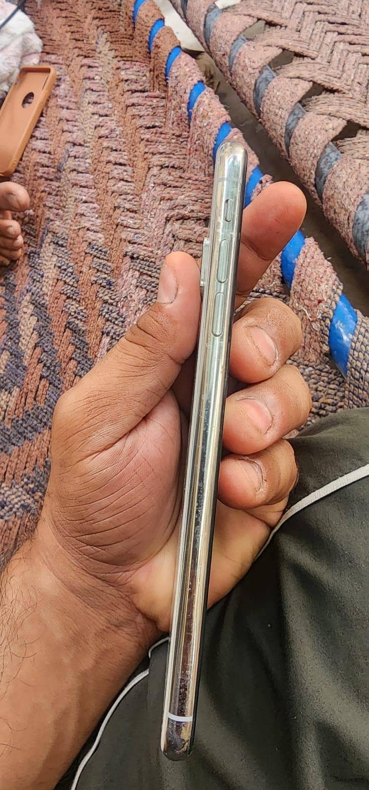 iPhone XS Max 3