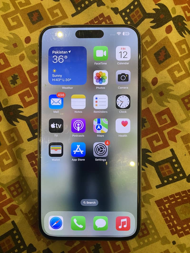 Apple iPhone 15 Pro Max 2