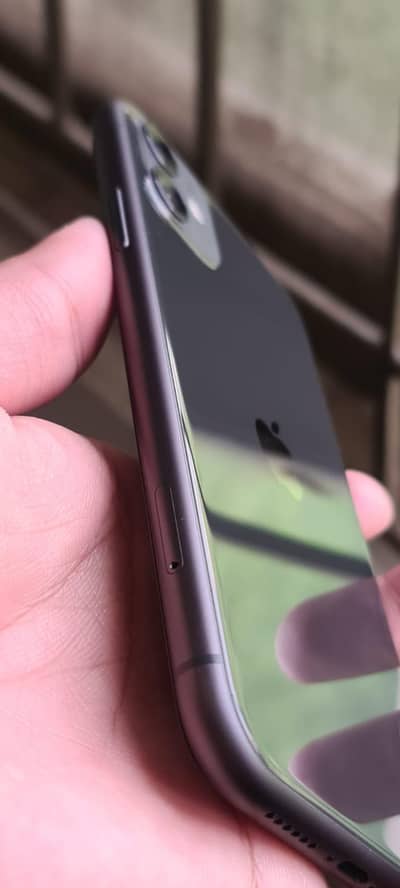 Apple iPhone 11