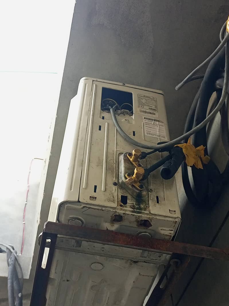 Used  simple AC 0