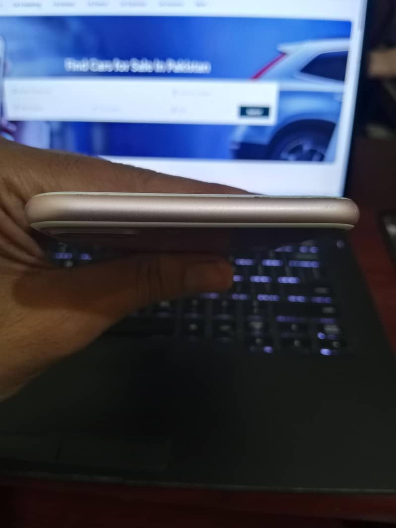 Apple iPhone 7 Plus 3