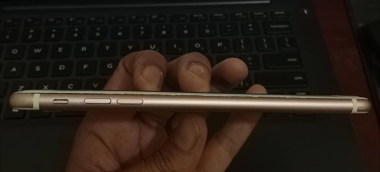 Apple iPhone 7 Plus 4