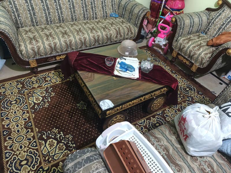 7 setar sofa & Tabel 4