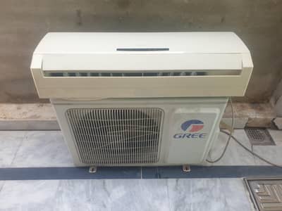 GREE AC 1 TON