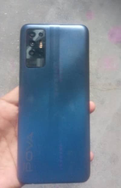tecnu pova 2 box k sat 6/128gb sirf finger kharab hai baki all ok hai