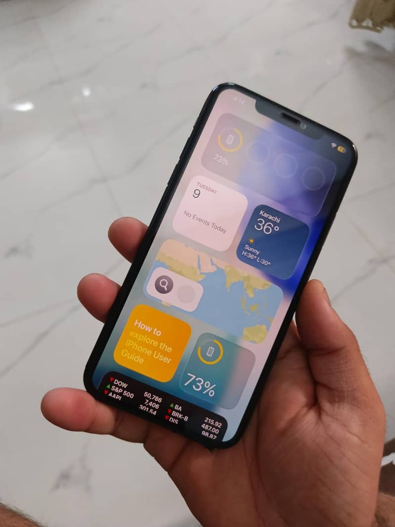 iPhone 11 Pro Max 4
