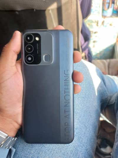 Tecno Spark 8C