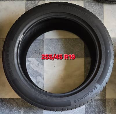 CONTINENTAL TYRE 255/45 R19