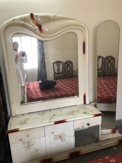Dressing table, deco painted