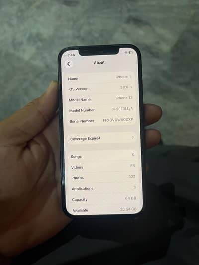 Apple iPhone 12