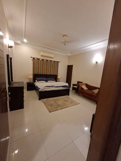500 Square Yards House In DHA Defence For sale At Good Location