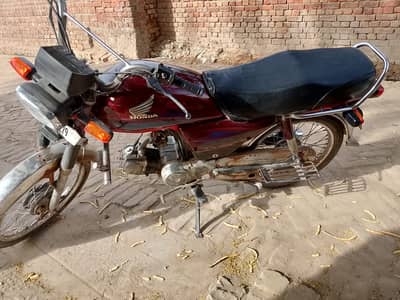 Honda CD70 2008 model