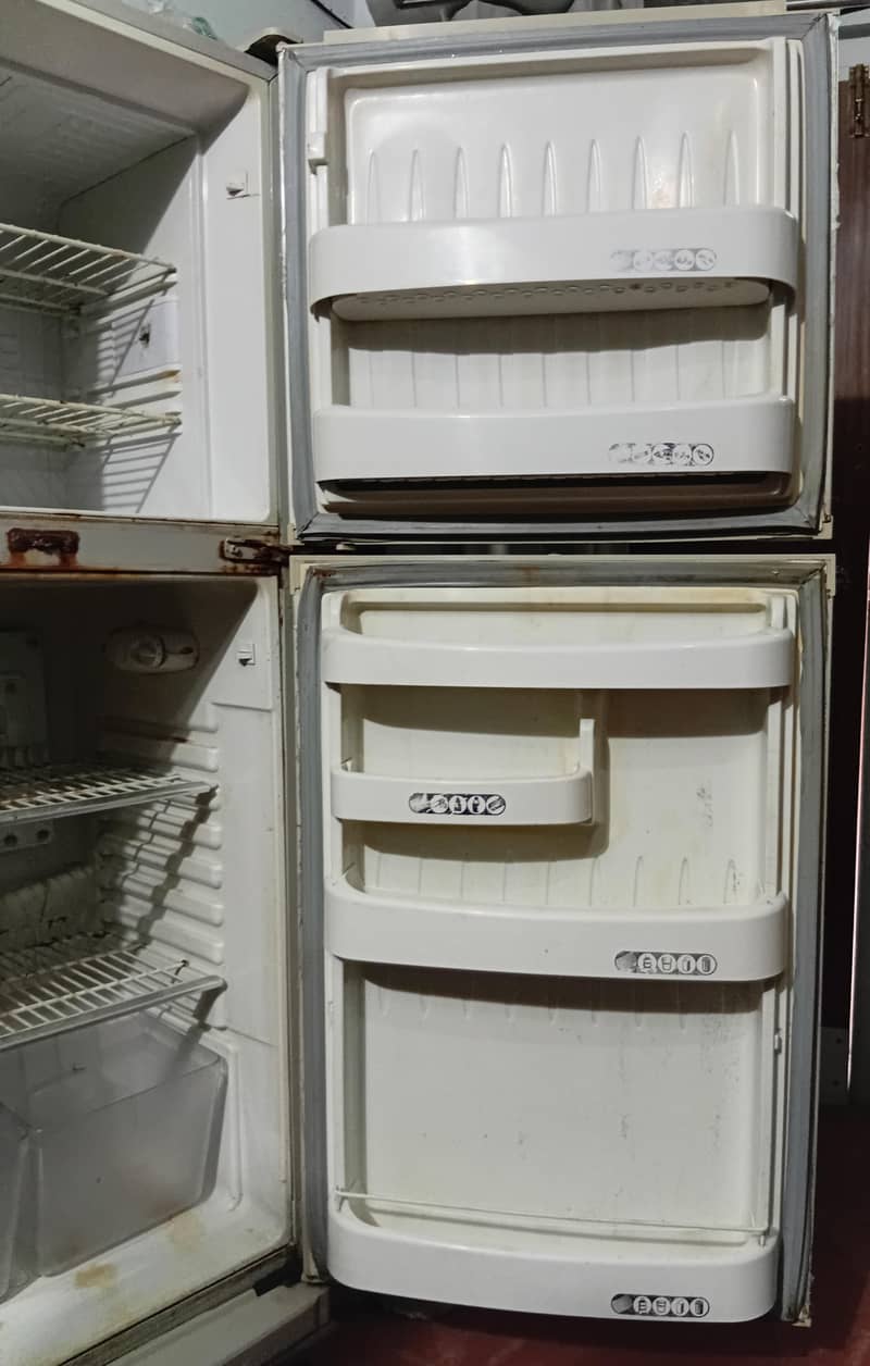 Orient Refrigerator 1