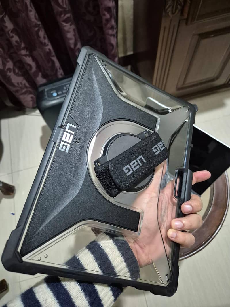 UAG case surface pro 2