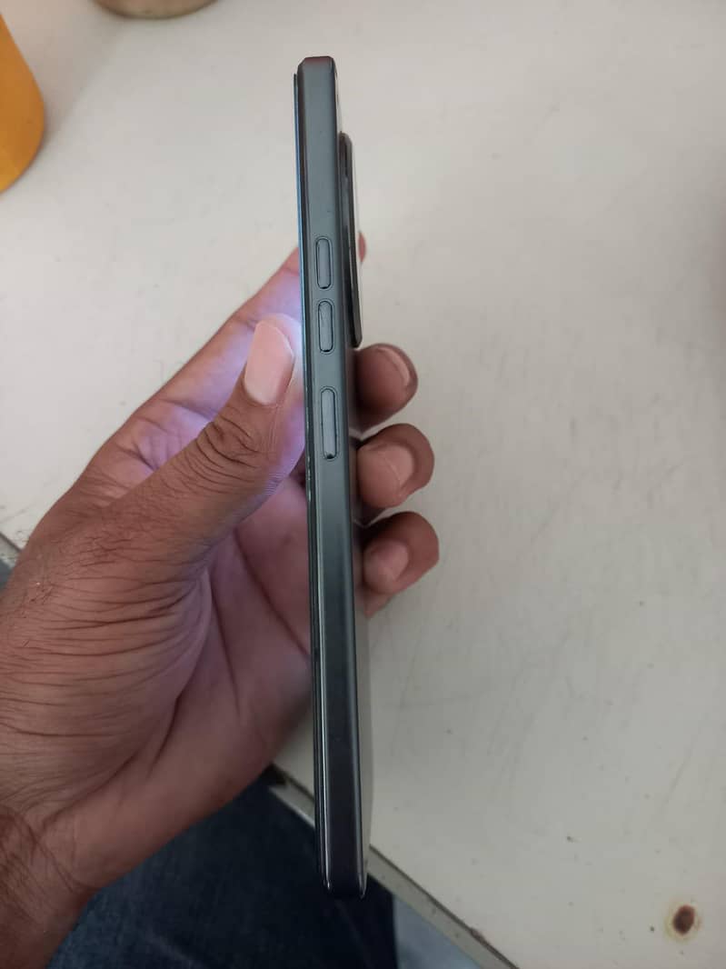 Tecno CAMON 30  12 ram 256 memory 4