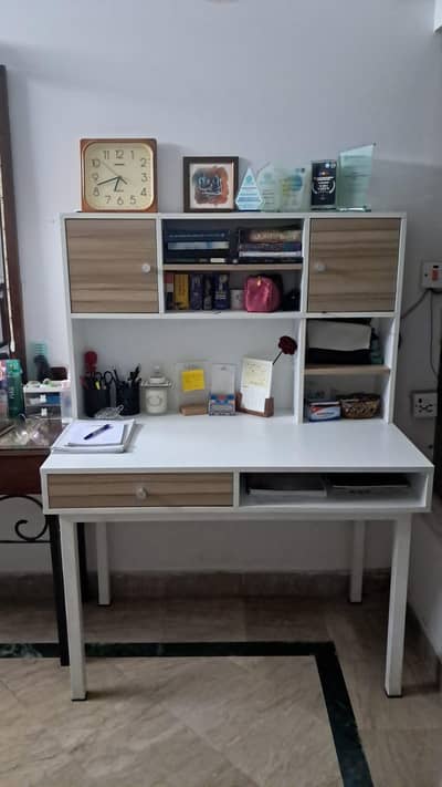 study table