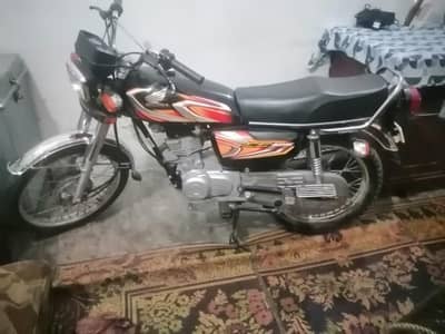 Honda 125 8000km