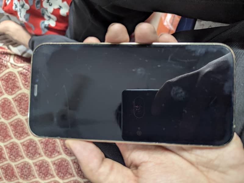 iPhone 12 Pro 9