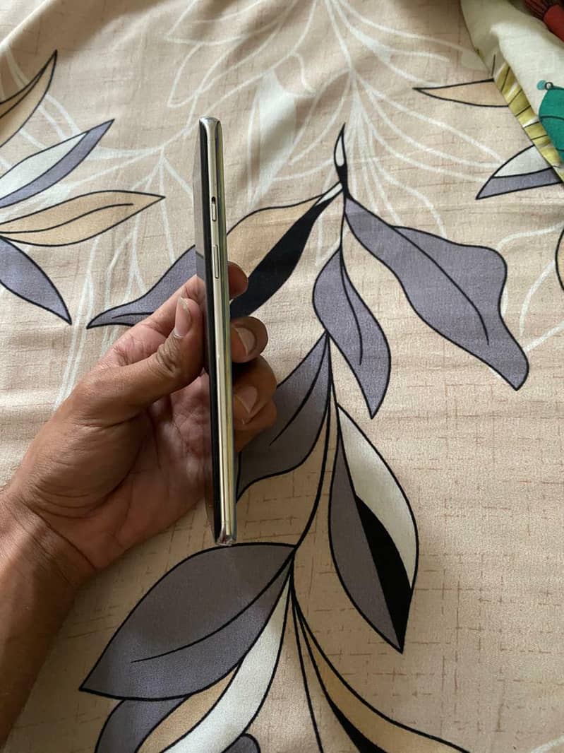 One Plus 8 5